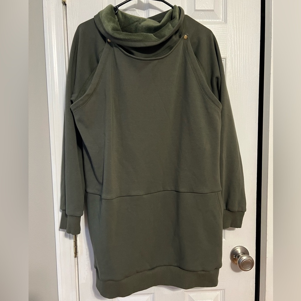 Latched Mama Harbor Snap Nursing Pullover